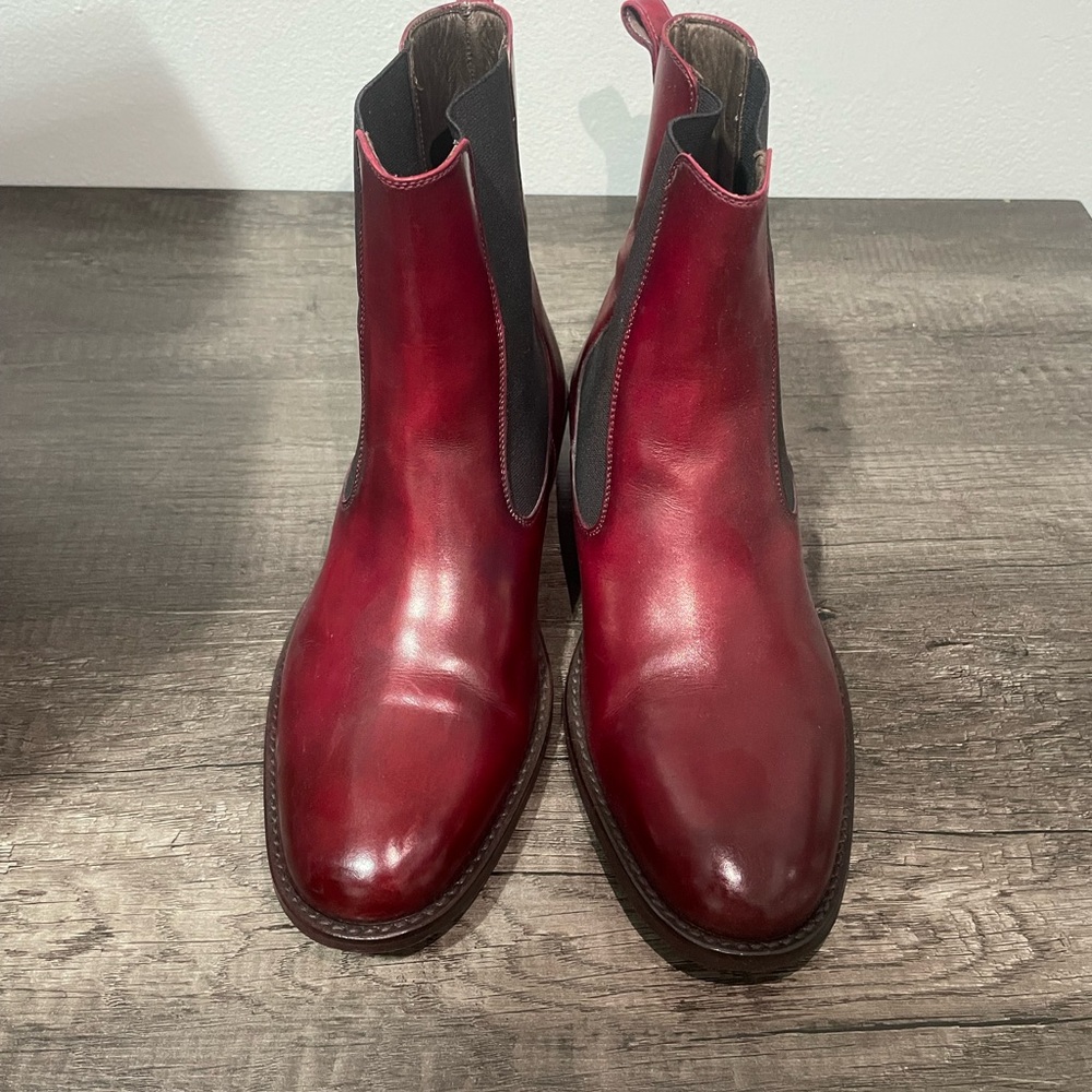 Magnanni Women's Red Leather Ankle Boots